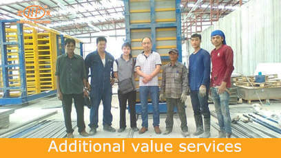 Hongfa engineer provides good services to help clients eps wall panel factory setup